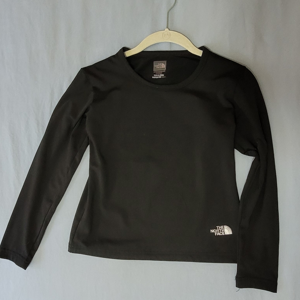 💥3 for $30💥 The North‎ Face kids long sleeve shirt size Med.